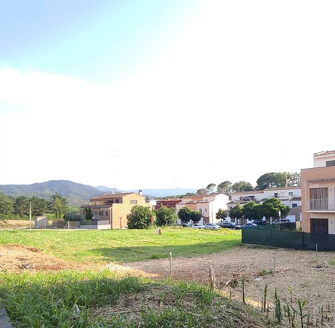 Terreno urbano en venda en Hostalric