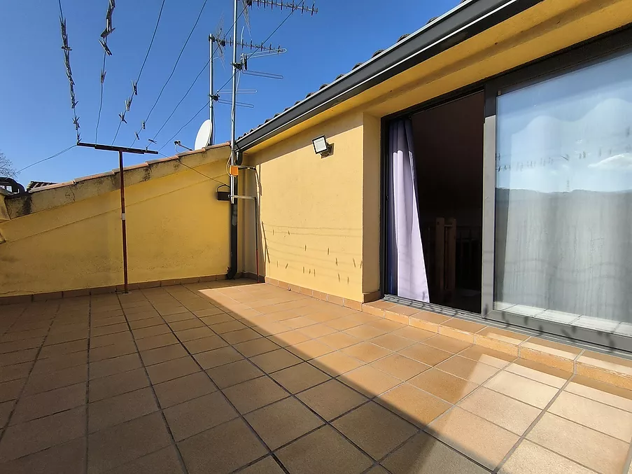 Amplia casa adosada en venta en La Batlloria - Sant Celoni.